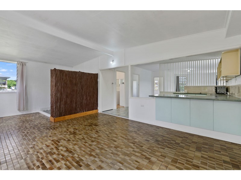 5 Allen Street, Victoria Point QLD 4165