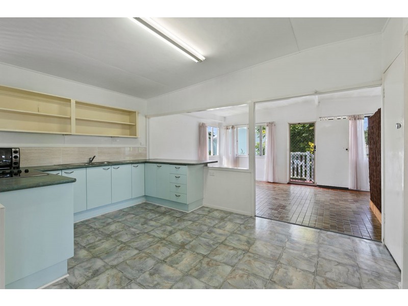 5 Allen Street, Victoria Point QLD 4165