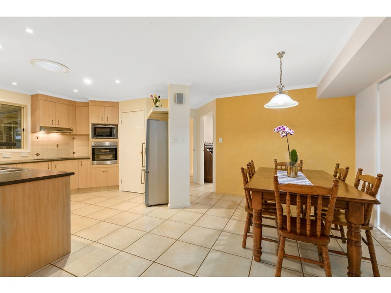 59 Bedarra Street, Redland Bay QLD 4165