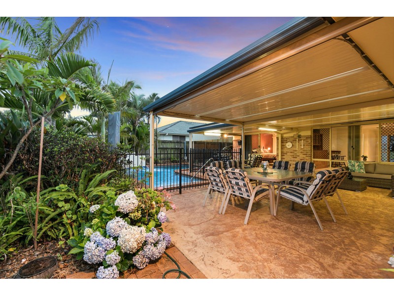 59 Bedarra Street, Redland Bay QLD 4165