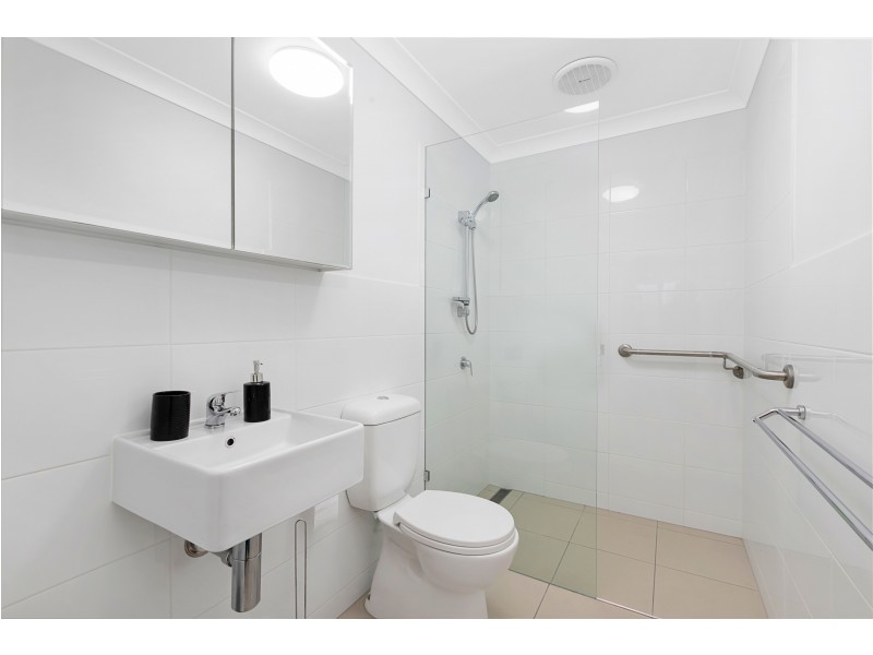 3/27 Pittwin Road North, Capalaba QLD 4157