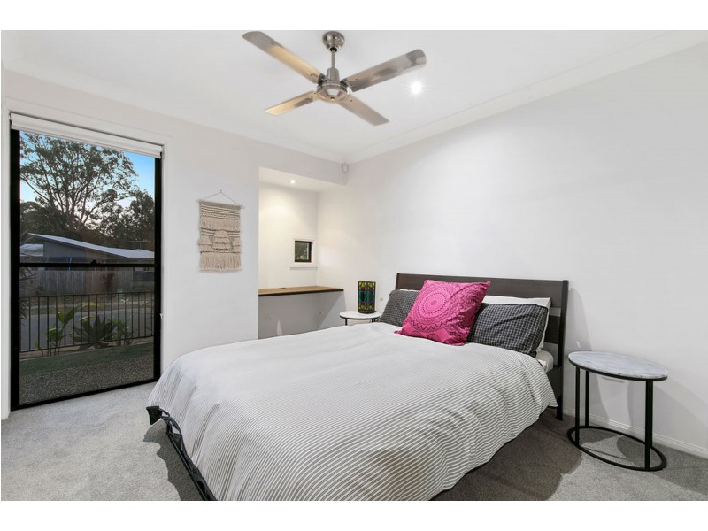 80 Sunningdale Drive, Redland Bay QLD 4165