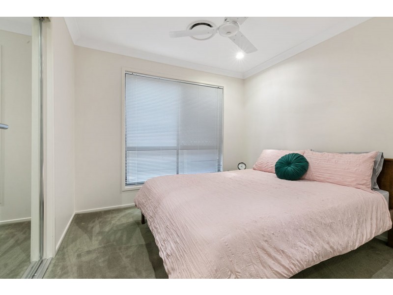 43 Aqua Crescent, Redland Bay QLD 4165