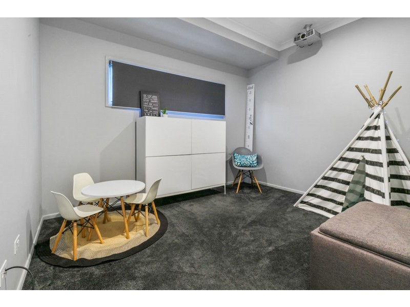 31 Frederick Street, Wellington Point QLD 4160