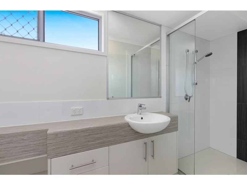 1/20 Boat Street, Victoria Point QLD 4165