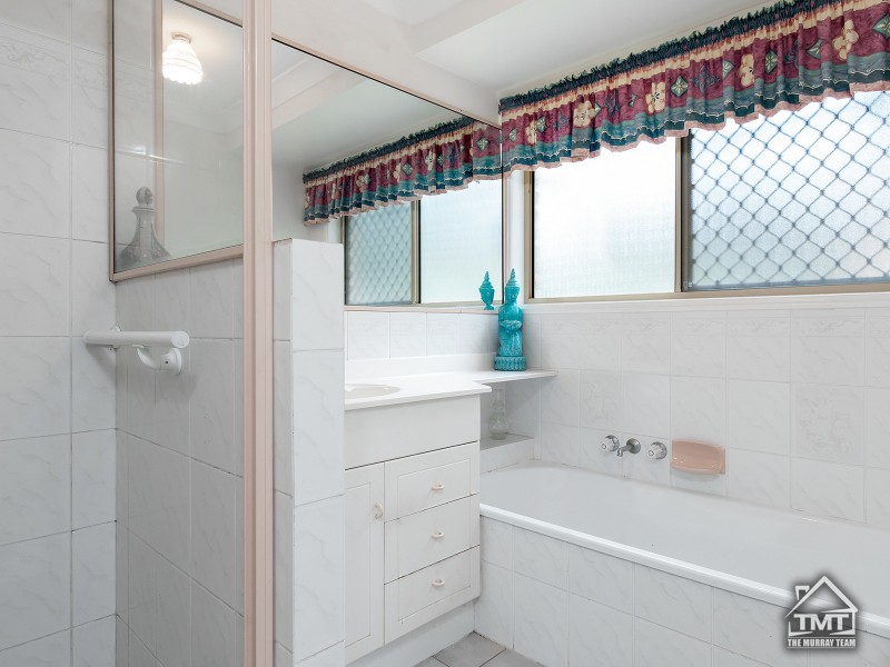 5 Bunin St, Victoria Point QLD 4165