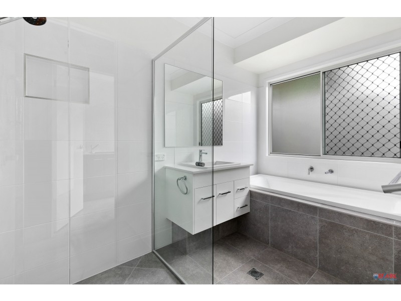 2/295 Finucane Road, Alexandra Hills QLD 4161