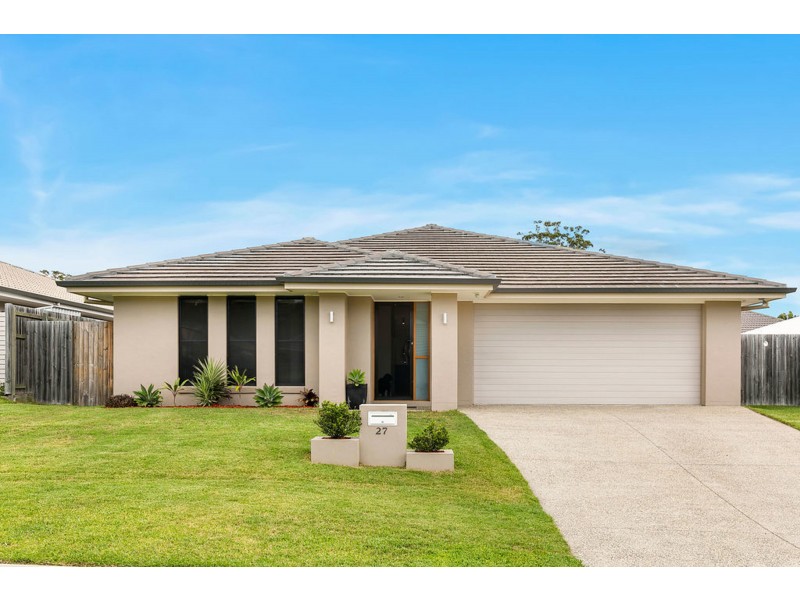 27 Whipbird Circuit, Victoria Point QLD 4165