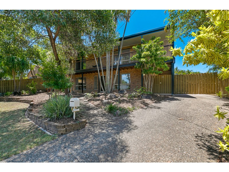 69 Riesling Street, Thornlands QLD 4164