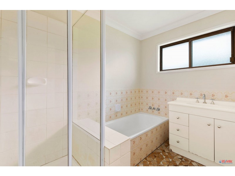 43 Spoonbill Street, Birkdale QLD 4159