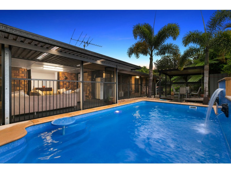 28 Grevillea Street, Redland Bay QLD 4165