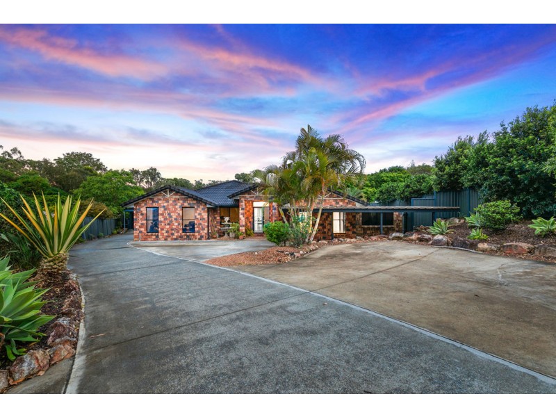 28 Grevillea Street, Redland Bay QLD 4165