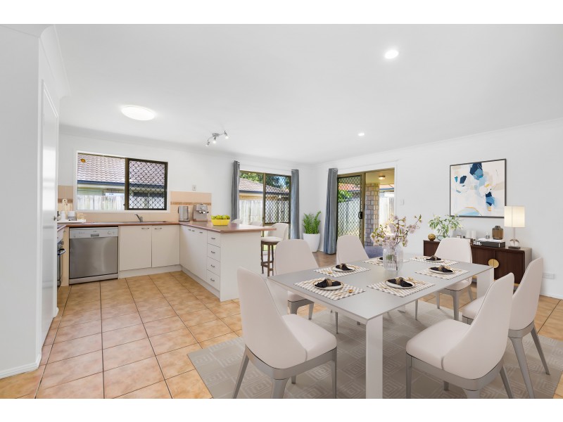 8 Ridgevale Street, Victoria Point QLD 4165