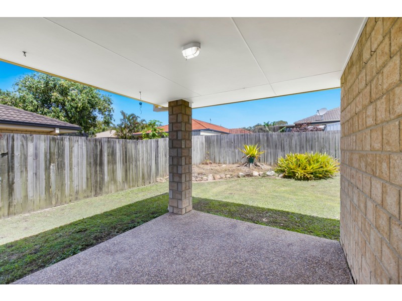 8 Ridgevale Street, Victoria Point QLD 4165