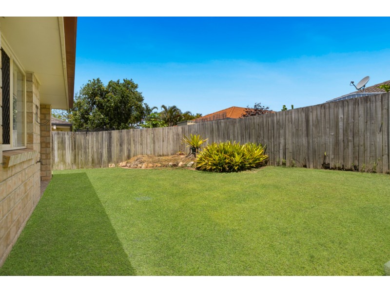 8 Ridgevale Street, Victoria Point QLD 4165