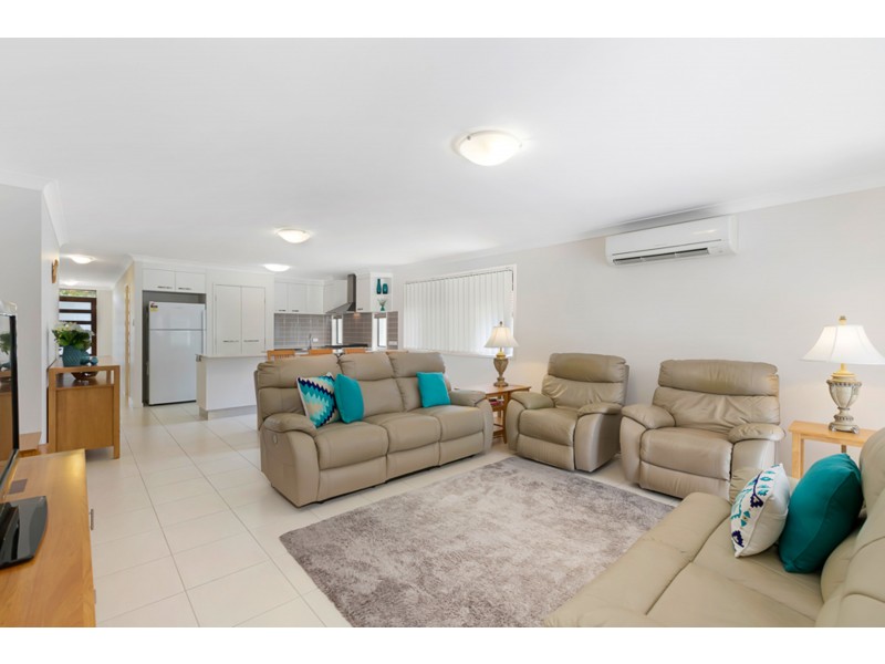 48 Whipbird Circuit, Victoria Point QLD 4165