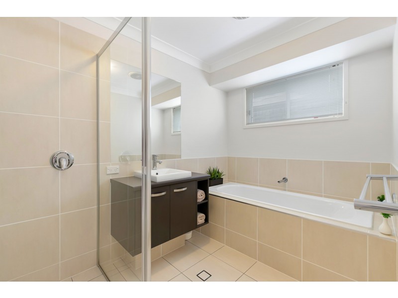 48 Whipbird Circuit, Victoria Point QLD 4165