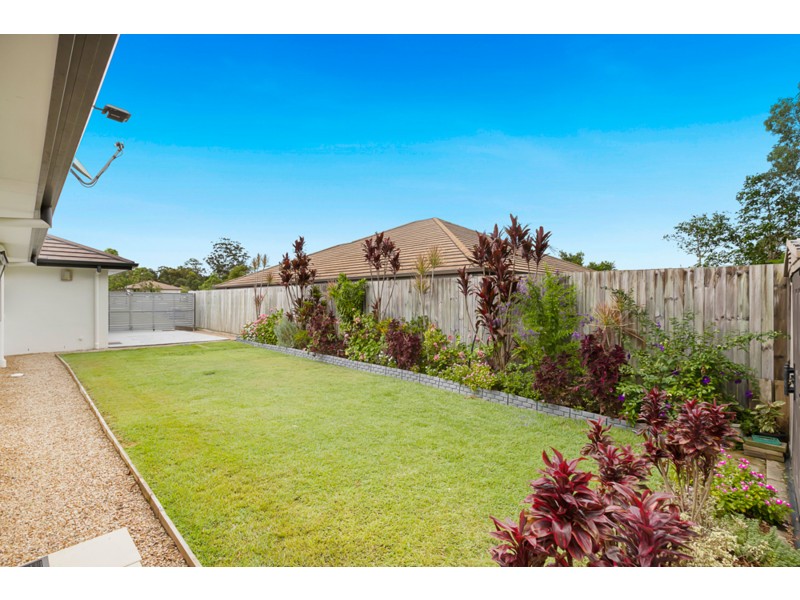 48 Whipbird Circuit, Victoria Point QLD 4165