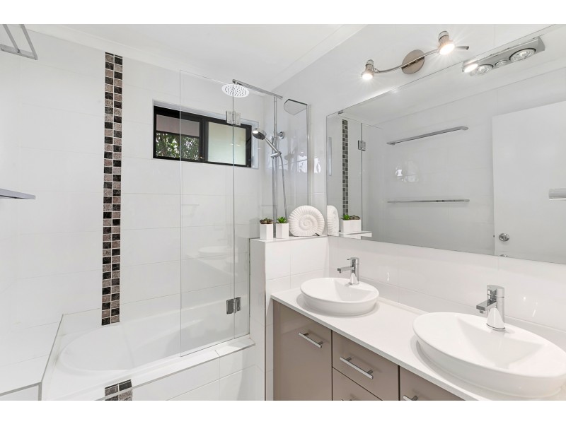 37 Windemere Road, Alexandra Hills QLD 4161