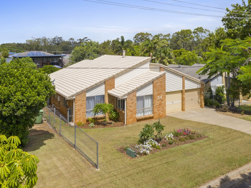 20 Vera Street, Redland Bay QLD 4165