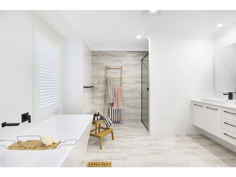 5 Kim Jon Court, Thornlands QLD 4164