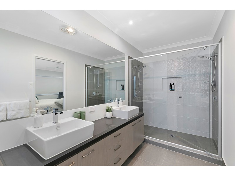 23 Tolson Terrace, Ormiston QLD 4160