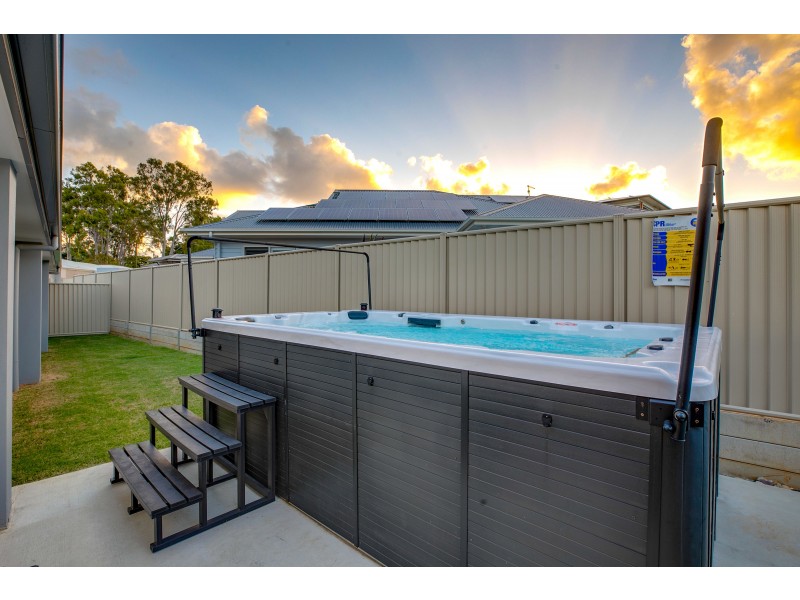 23 Tolson Terrace, Ormiston QLD 4160