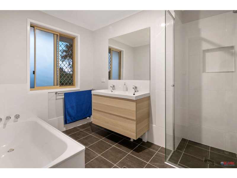 34 Skinner Avenue, Wellington Point QLD 4160