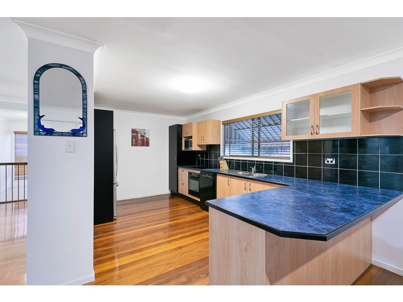 1 Moku Crescent, Birkdale QLD 4159