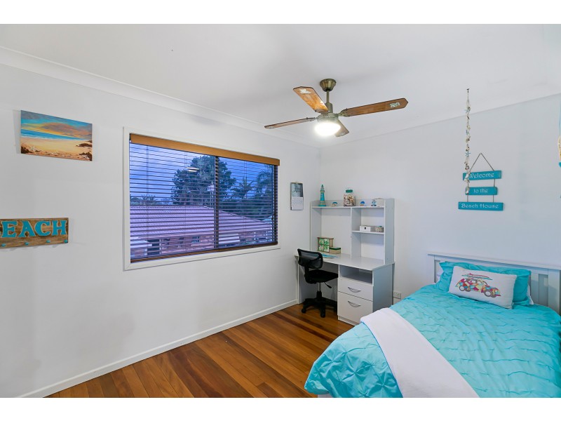 1 Moku Crescent, Birkdale QLD 4159