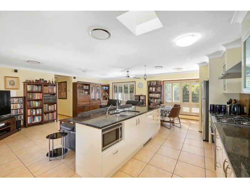 12 Kristie Court, Capalaba QLD 4157