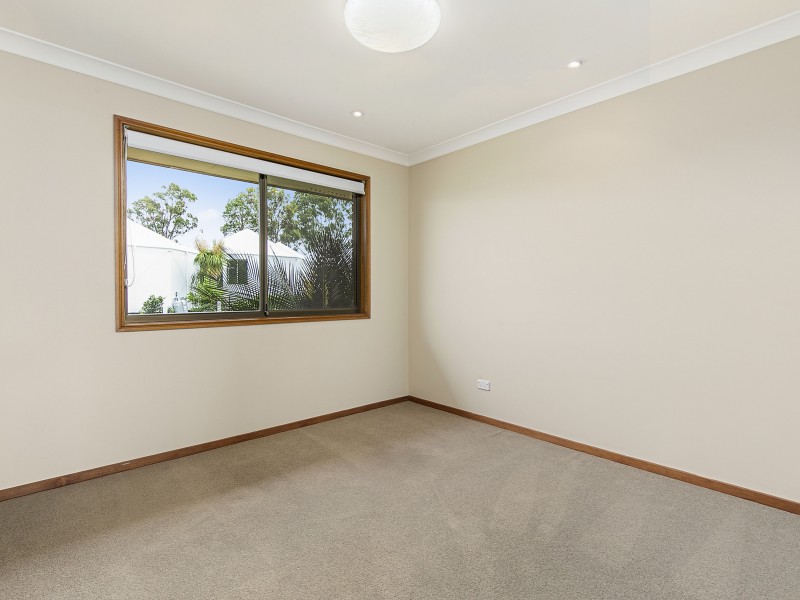 24 Wilson Esplanade, Redland Bay QLD 4165