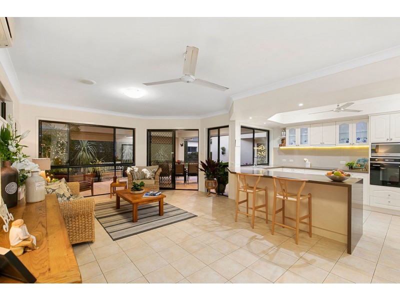 62 Allan Day Drive, Wellington Point QLD 4160