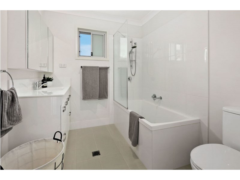 5 122-124 Mount Cotton Road, Capalaba QLD 4157