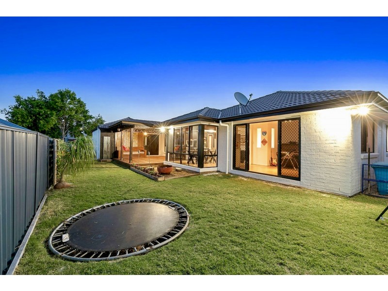 14 Syracuse Street, Redland Bay QLD 4165