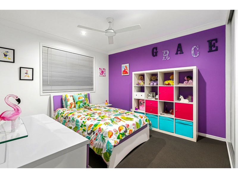 14 Syracuse Street, Redland Bay QLD 4165