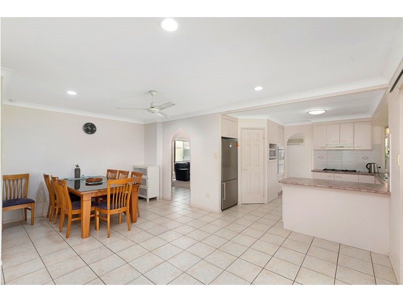 21 Wallace Street, Wellington Point QLD 4160