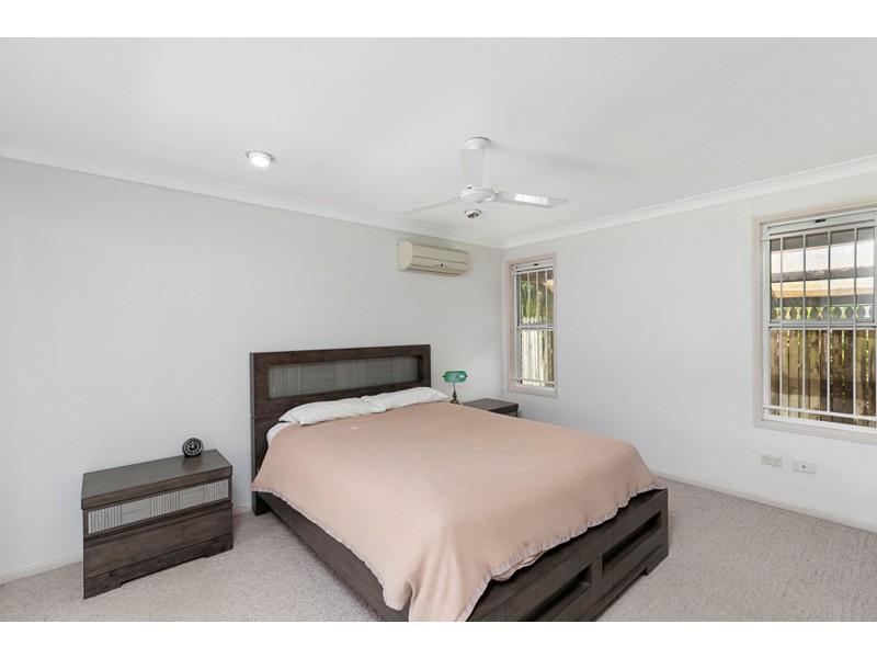 21 Wallace Street, Wellington Point QLD 4160