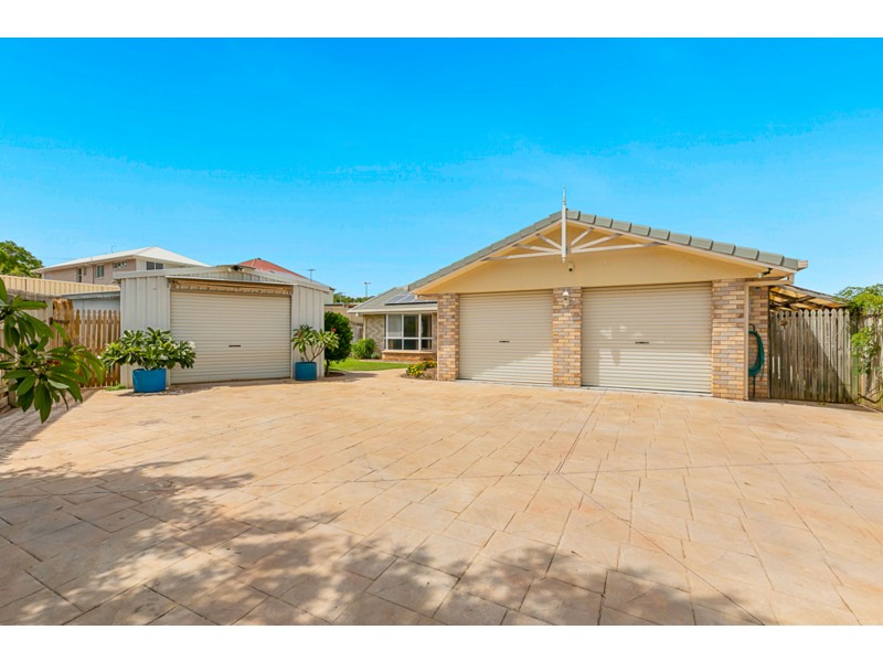 21 Wallace Street, Wellington Point QLD 4160