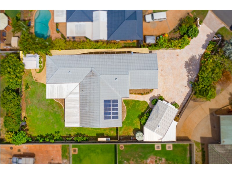 21 Wallace Street, Wellington Point QLD 4160