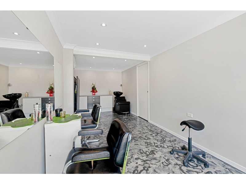 1 Sunbury Street, Birkdale QLD 4159