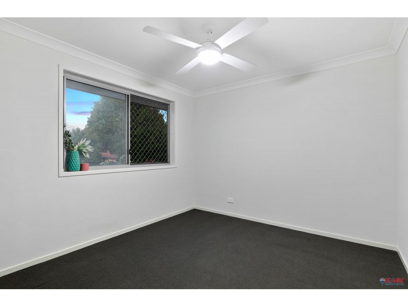 17 Creek Road, Birkdale QLD 4159