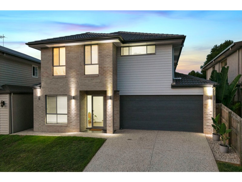 17 Creek Road, Birkdale QLD 4159