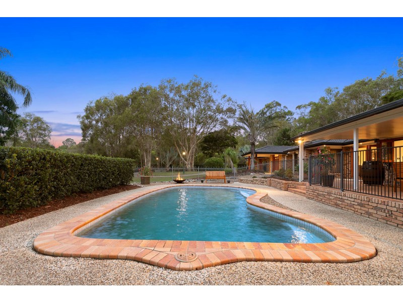 13 Venn Parade, Thornlands QLD 4164