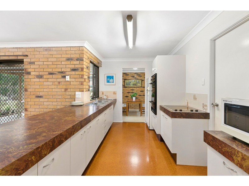 6 Rena Crt, Alexandra Hills QLD 4161