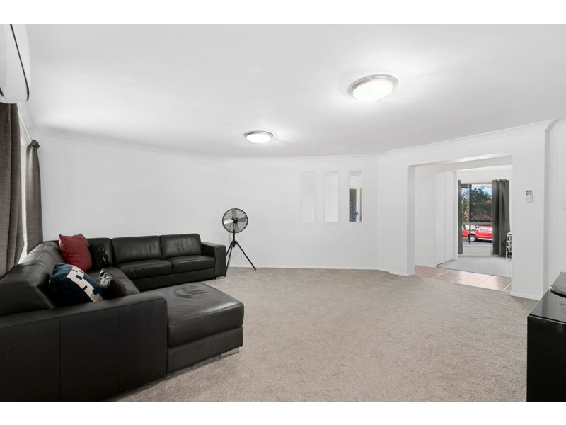 91 Sunflower Crescent, Calamvale QLD 4116