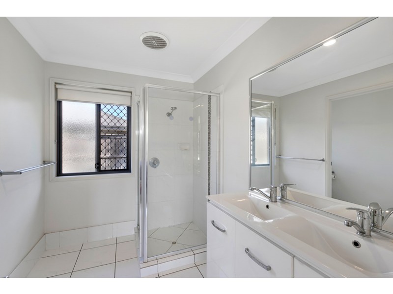 23 Cimmaron Circuit, Thornlands QLD 4164