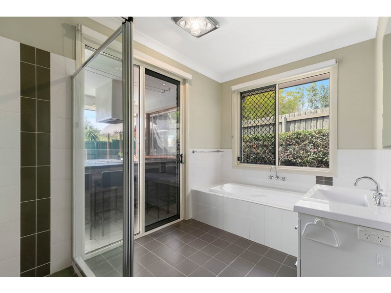 4 Nook Court, Thornlands QLD 4164