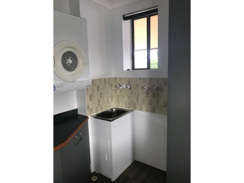 30/11-15 Wharf Street, Cleveland QLD 4163