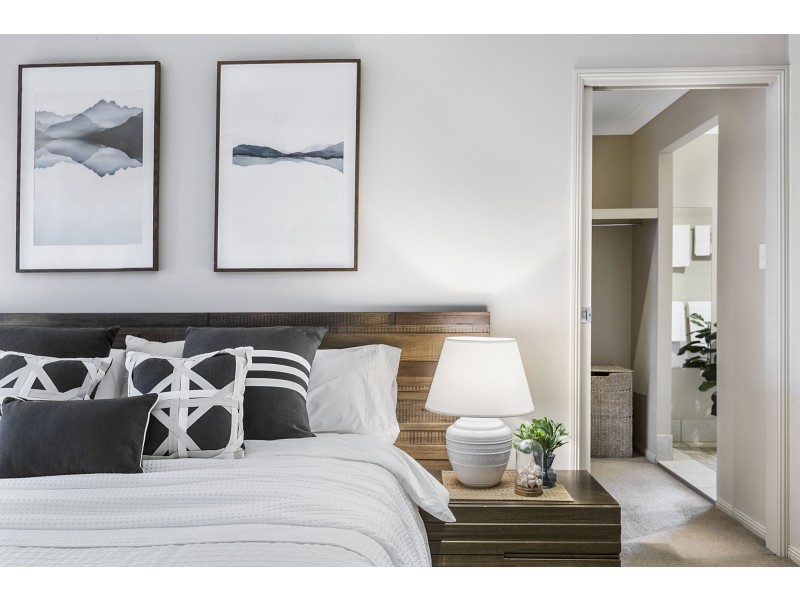 20 Hayman Street, Redland Bay QLD 4165